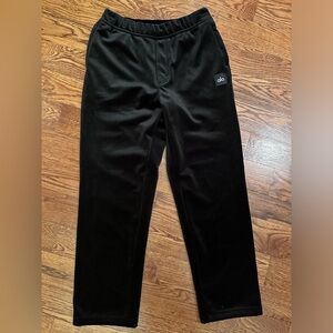 Alo black velour baller pant. Size M.
